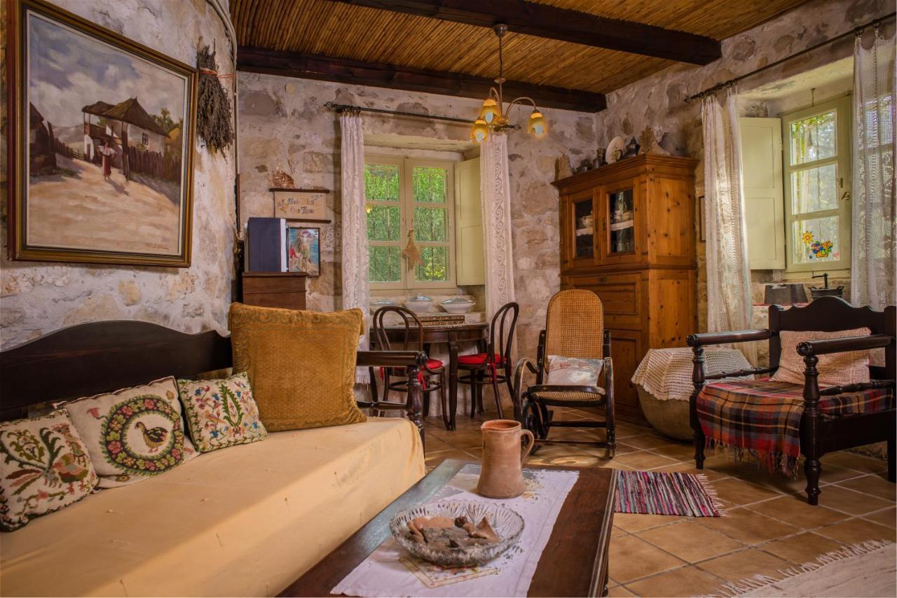 Jianni'S Villa - Stone Villa In The Greenery!! Vasilikos  Exterior photo