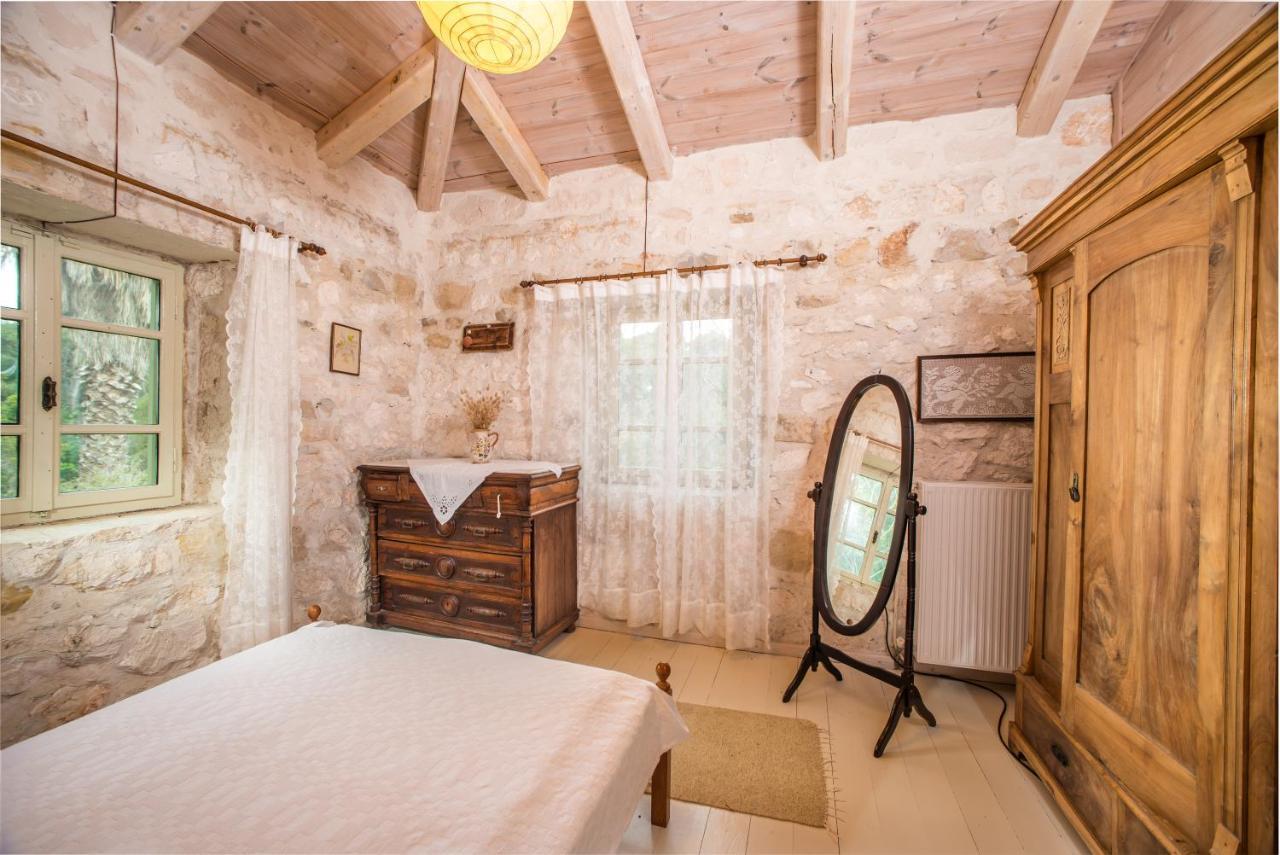 Jianni'S Villa - Stone Villa In The Greenery!! Vasilikos  Exterior photo